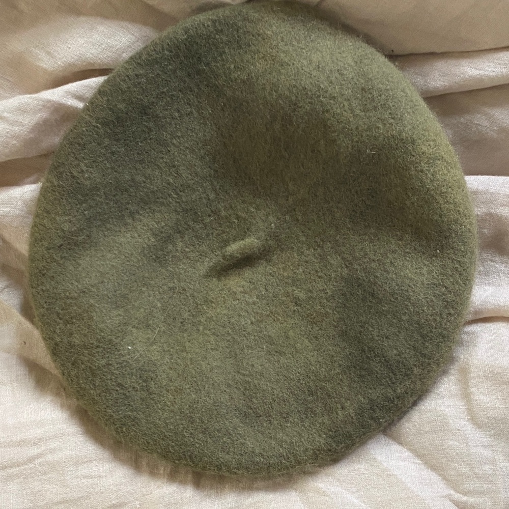 ElizaDotDesign Green Wool Blend Beret